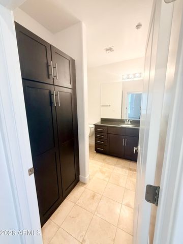 945 E PLAYA DEL NORTE Drive 5020, Tempe, AZ 85288