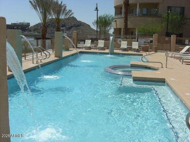 945 E PLAYA DEL NORTE Drive 5020, Tempe, AZ 85288