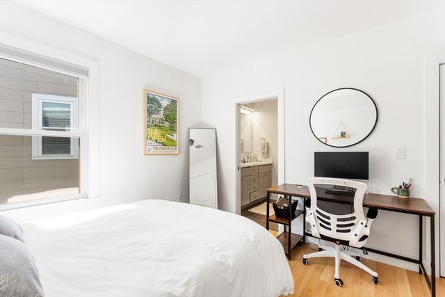 112 King Street 3, Boston, MA 02122