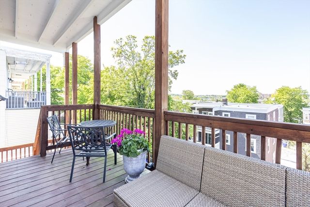 112 King Street 3, Boston, MA 02122