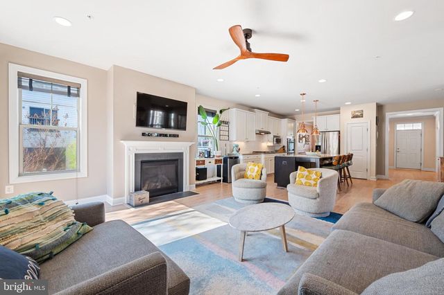 13422 REDSPIRE DR, Silver Spring, MD 20906