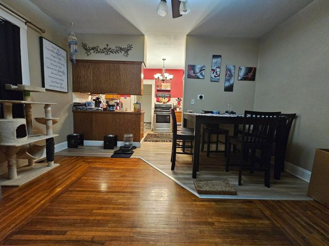 1620 S Connor Avenue, Joplin, MO 64804