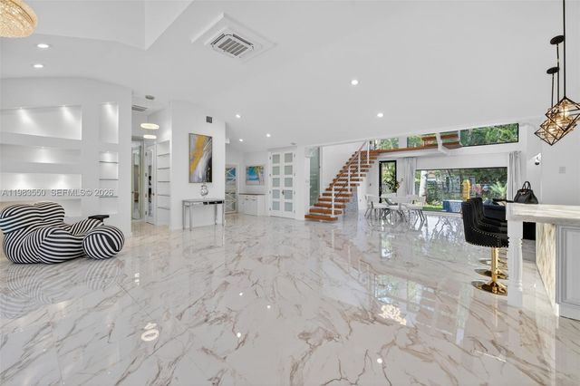 941 NE 119th St, Biscayne Park, FL 33161