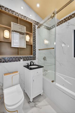 941 NE 119th St, Biscayne Park, FL 33161