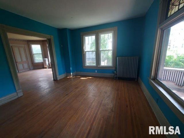 1043 19TH Street, Rock Island, IL 61201