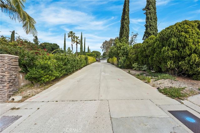 16857 Colven Road, Granada Hills, CA 91344