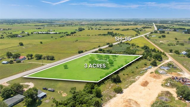 2460 N State Highway 95, Moulton, TX 77975