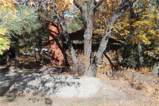 1120 Villa Grove, Big Bear Lake, CA 92315