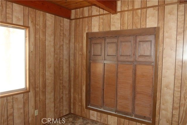 1120 Villa Grove, Big Bear Lake, CA 92315