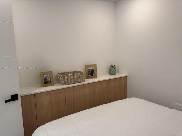 1849 S Ocean Dr 406, Hallandale Beach, FL 33009