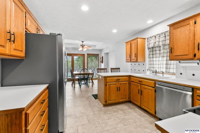 10408 Newport Avenue, Omaha, NE 68122