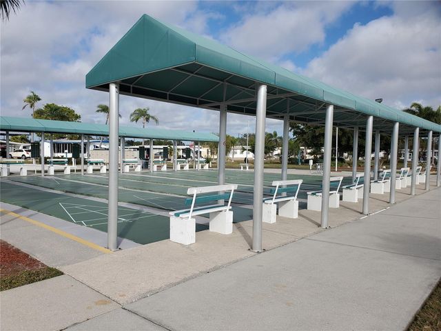 5515 DENMARK DRIVE, Bradenton, FL 34207