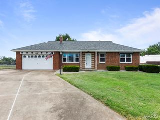 700 Kaywood Lane, St Louis, MO 63129