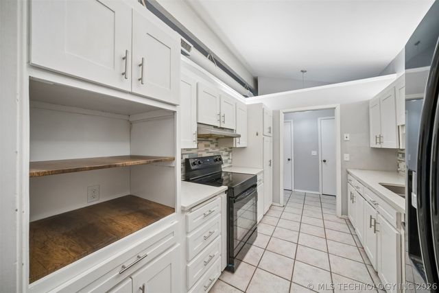 7663 E 58th Place, Tulsa, OK 74135