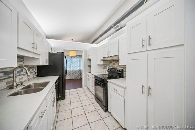 7663 E 58th Place, Tulsa, OK 74135