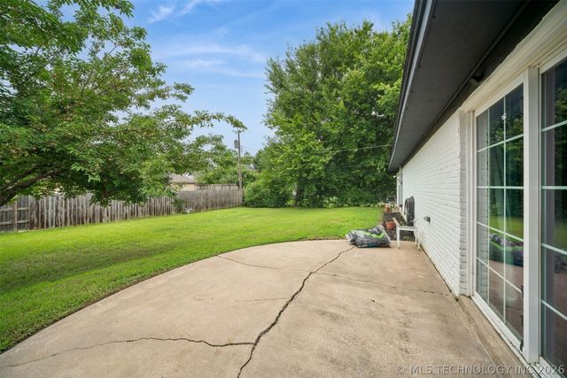 7663 E 58th Place, Tulsa, OK 74135