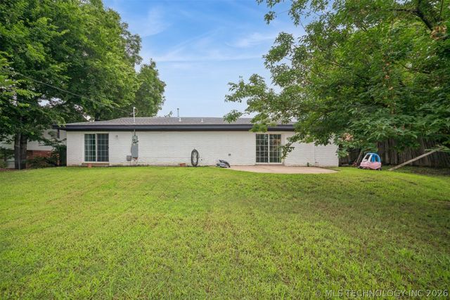 7663 E 58th Place, Tulsa, OK 74135