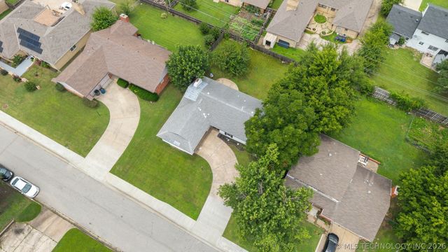 7663 E 58th Place, Tulsa, OK 74135