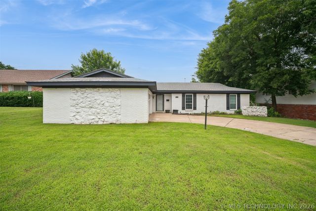 7663 E 58th Place, Tulsa, OK 74135