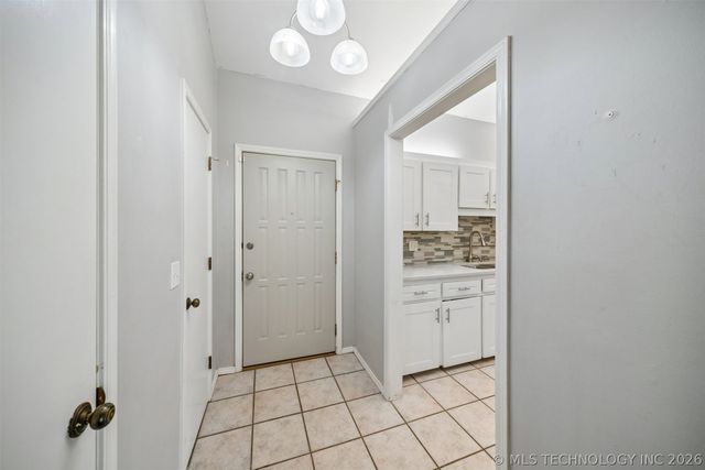 7663 E 58th Place, Tulsa, OK 74135