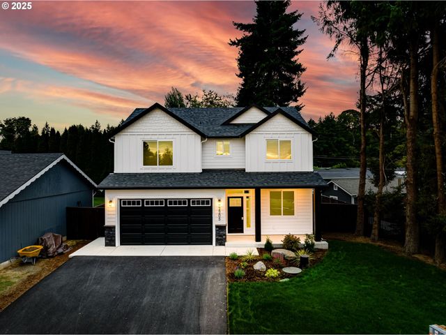 2205 Nw 69th St, Vancouver, WA 98660