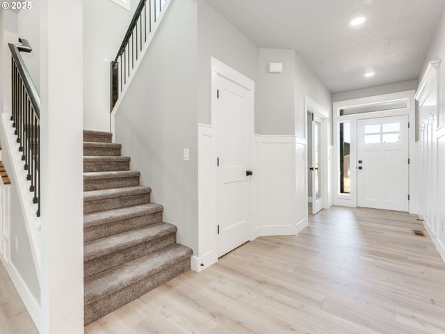 2205 Nw 69th St, Vancouver, WA 98660