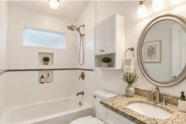 23831 Deziel Street, Saint Clair Shores, MI 48082
