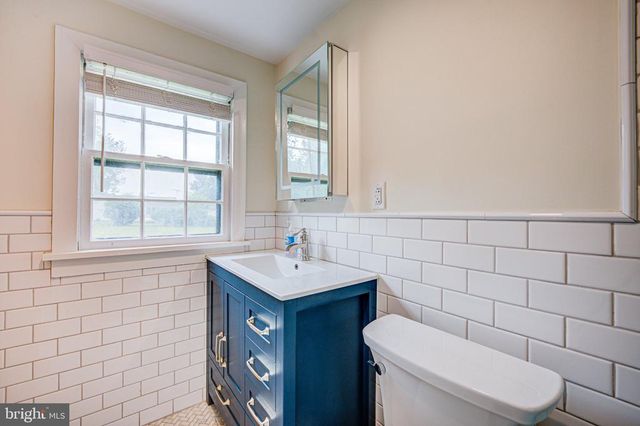 24177 RAPIDAN RD, Mitchells, VA 22729