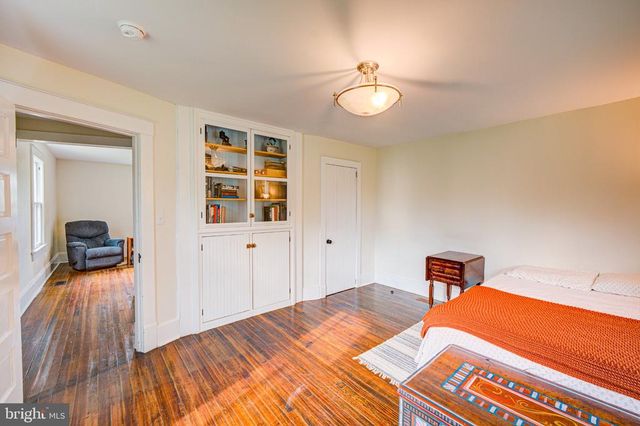 24177 RAPIDAN RD, Mitchells, VA 22729