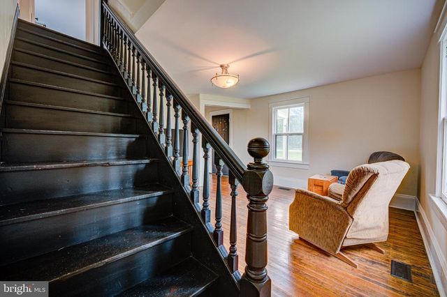 24177 RAPIDAN RD, Mitchells, VA 22729