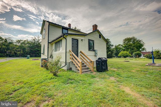 24177 RAPIDAN RD, Mitchells, VA 22729