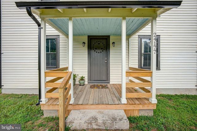 24177 RAPIDAN RD, Mitchells, VA 22729