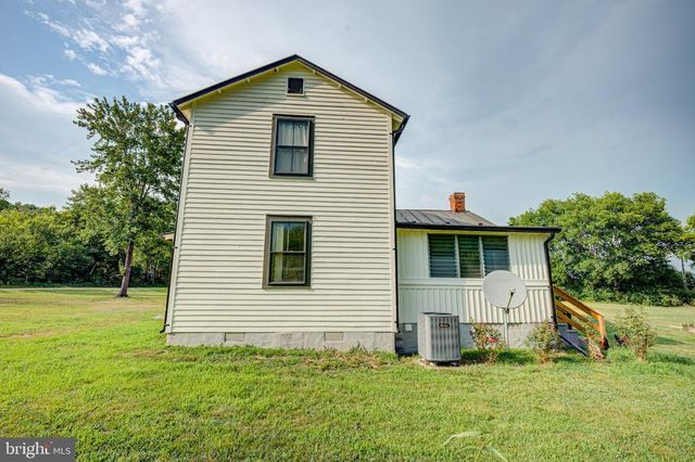 24177 RAPIDAN RD, Mitchells, VA 22729