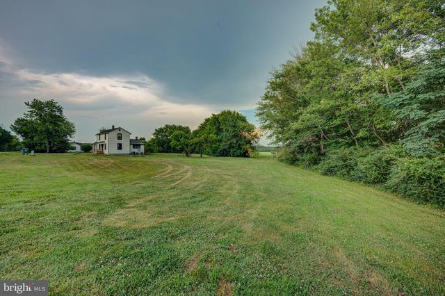 24177 RAPIDAN RD, Mitchells, VA 22729