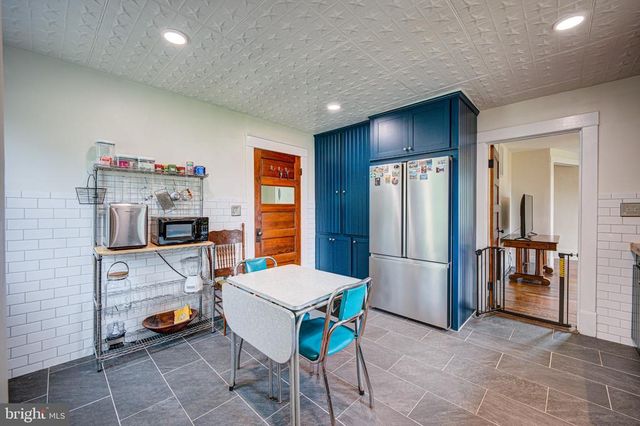 24177 RAPIDAN RD, Mitchells, VA 22729