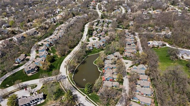 419 Lakeside Drive, Liberty, MO 64068