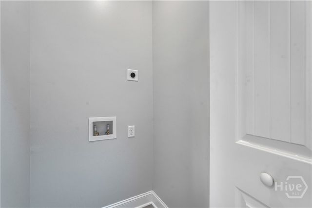 1112 E WALDBURG Street, Savannah, GA 31404