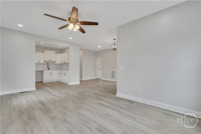 1112 E WALDBURG Street, Savannah, GA 31404