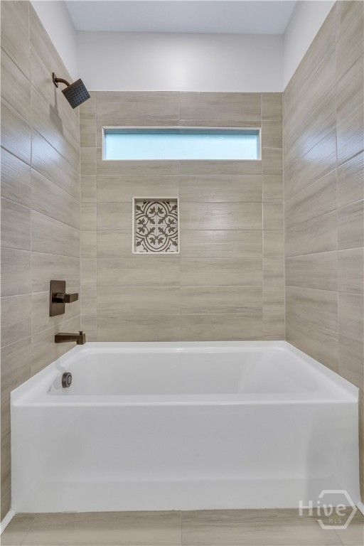 Image 26 of property listing at 1112 E WALDBURG Street, Savannah, GA 31404
