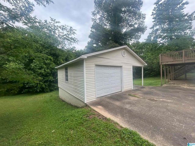 2229 5TH STREET NE, Center Point, AL 35215