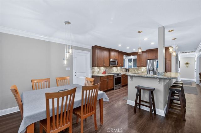 2515 E Los Altos, Fresno, CA 93710