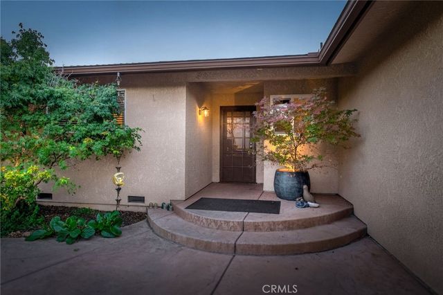 2515 E Los Altos, Fresno, CA 93710