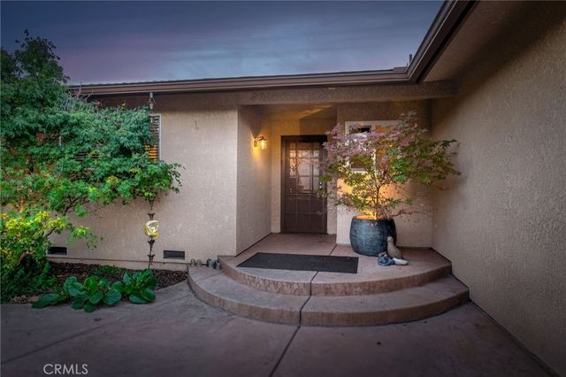 2515 E Los Altos, Fresno, CA 93710