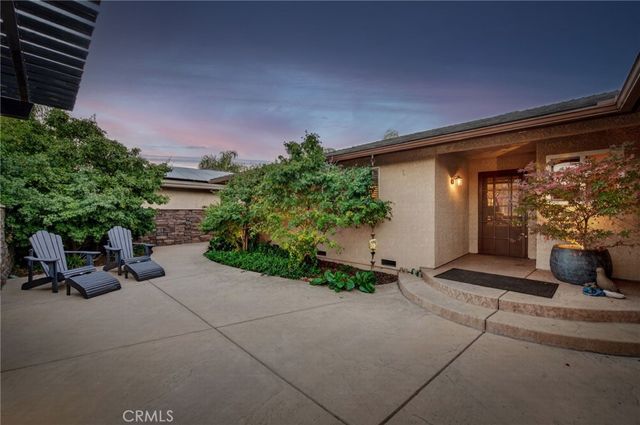2515 E Los Altos, Fresno, CA 93710