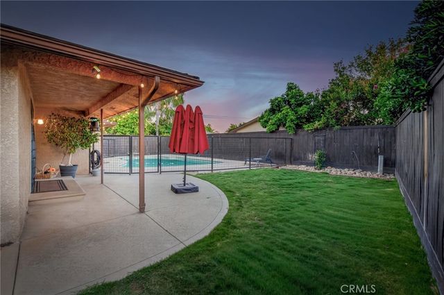 2515 E Los Altos, Fresno, CA 93710