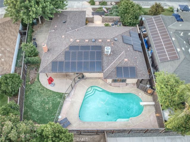 2515 E Los Altos, Fresno, CA 93710