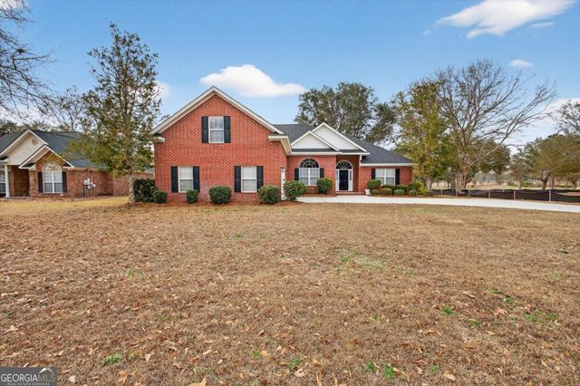 58 Lansing Drive, Ellabell, GA 31308