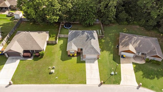 29 Trinity Circle, Cabot, AR 72023