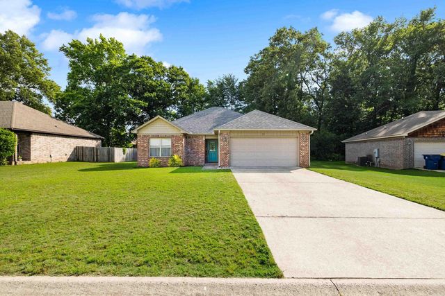 29 Trinity Circle, Cabot, AR 72023