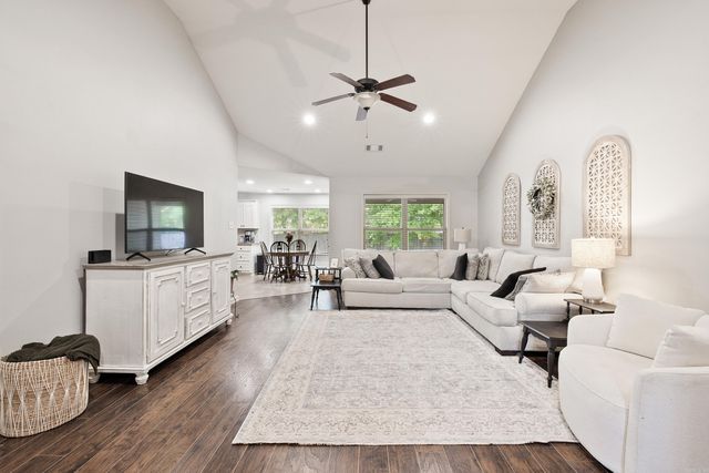 29 Trinity Circle, Cabot, AR 72023
